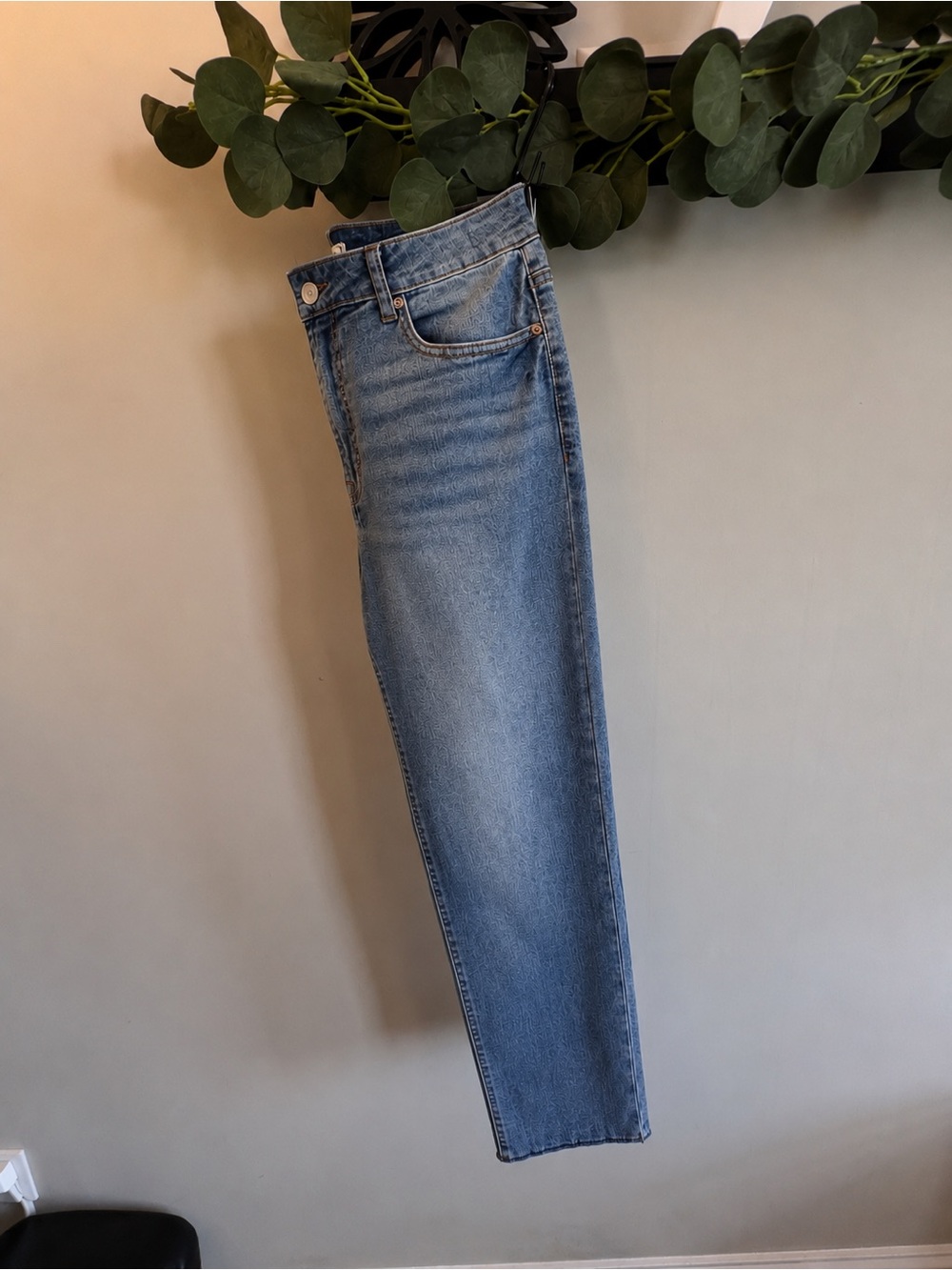 NWT - Harper Straight Leg Jeans - Women’s Size 29 - Inseam 28”
